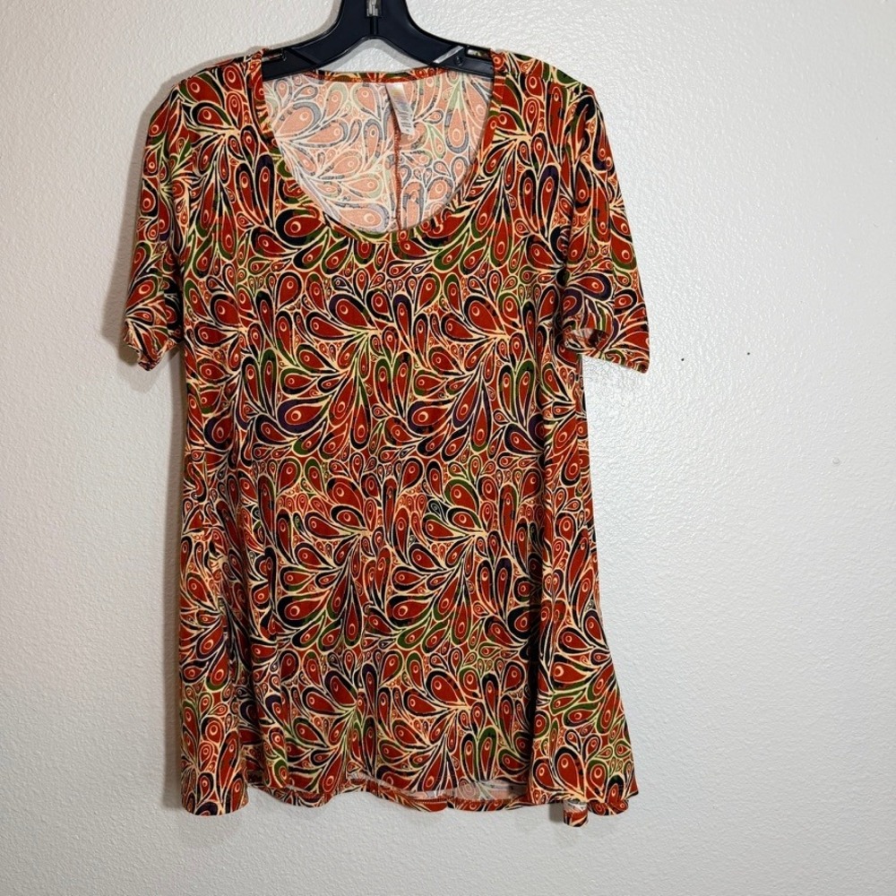 LuLaRoe Irma Tunic Top XS Red Green Paisley Peacock Feather Print Short Sleeve